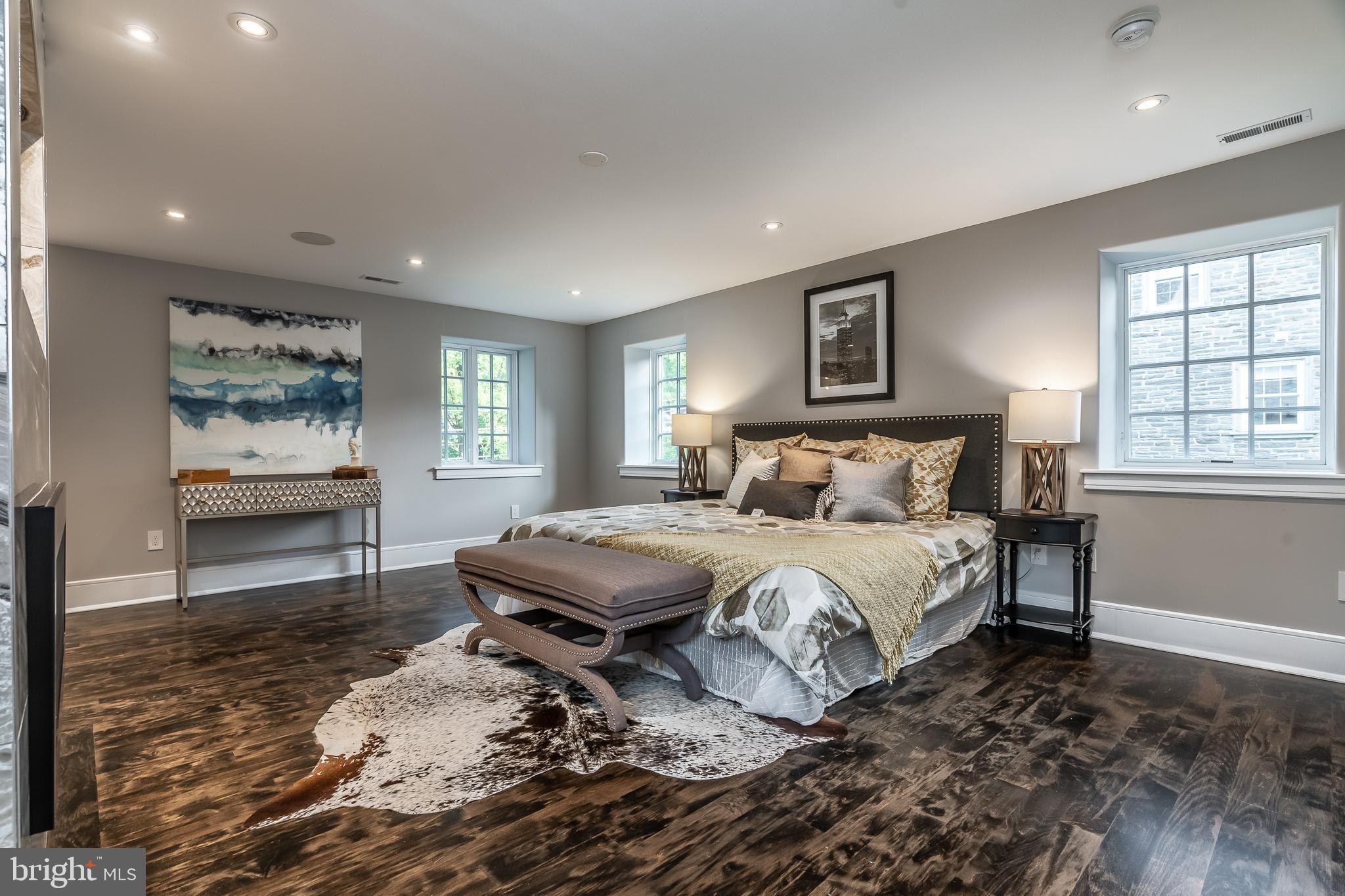 BRYN MAWR - Residential