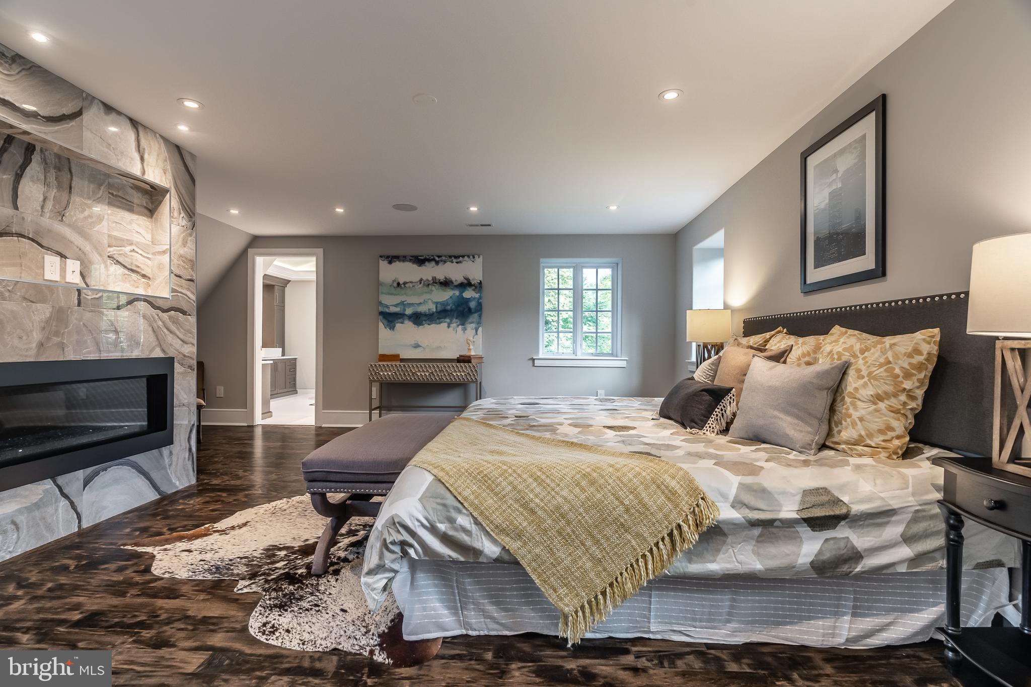 BRYN MAWR - Residential