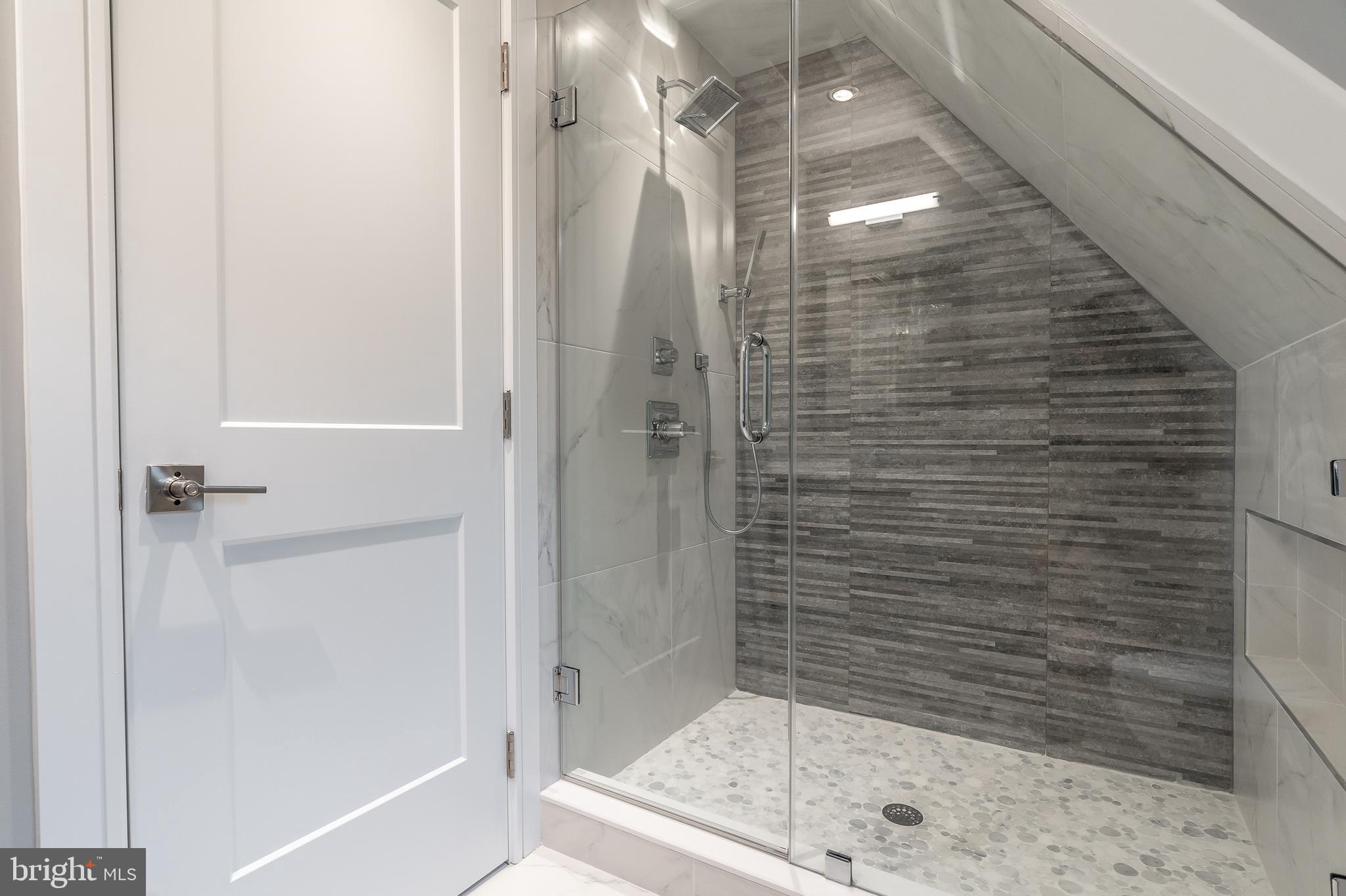 BRYN MAWR - Residential