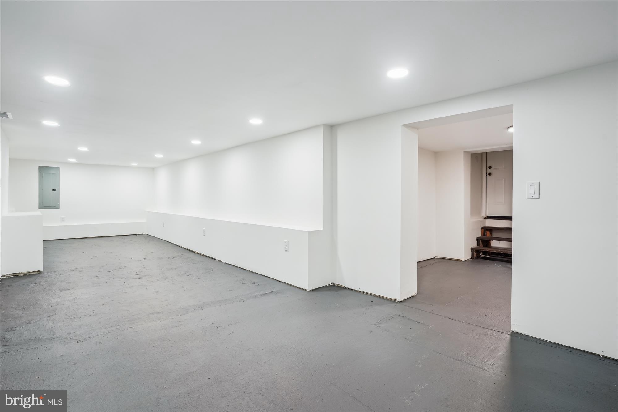 BRADBURY HEIGHTS - Residential