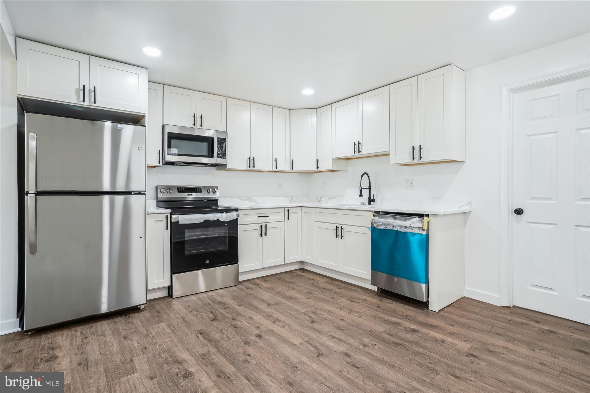 BRADBURY HEIGHTS - Residential