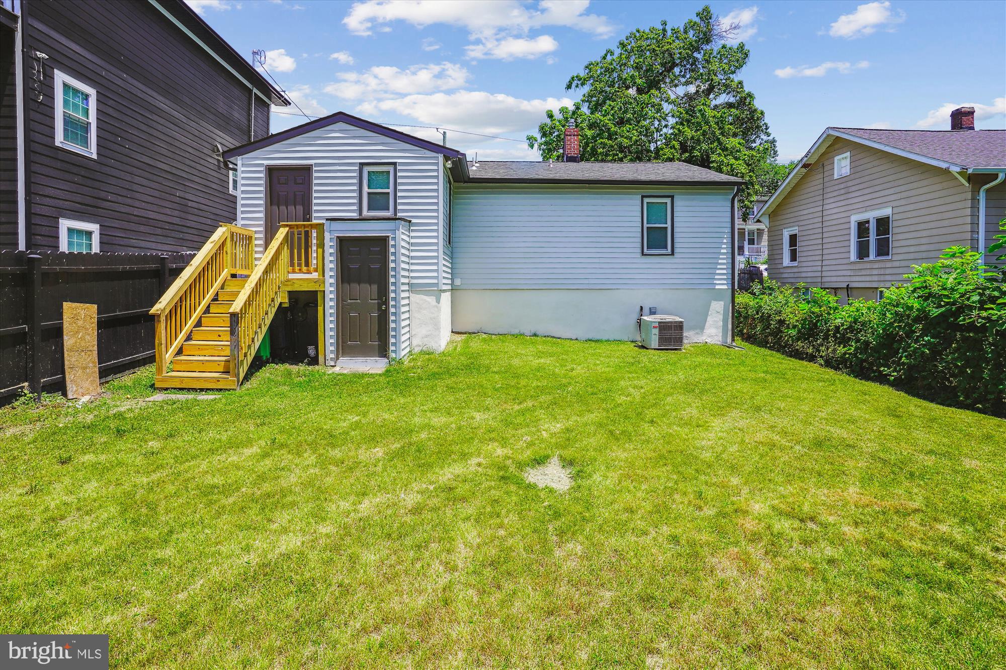 BRADBURY HEIGHTS - Residential