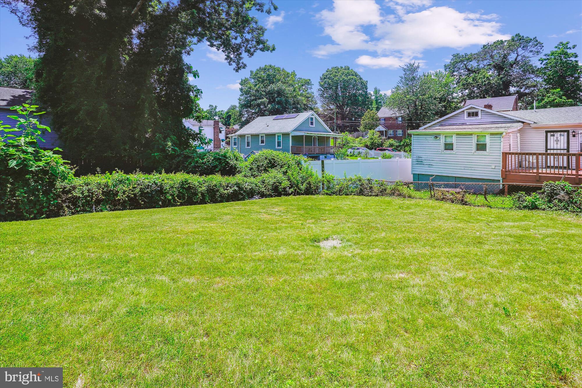 BRADBURY HEIGHTS - Residential