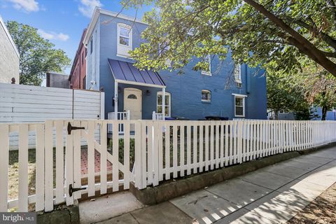 400 15TH STREET SE WASHINGTON DC 20003