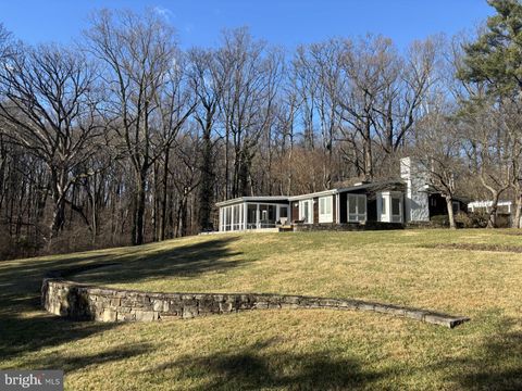 6138 BARROLL ROAD BALTIMORE MD 21209