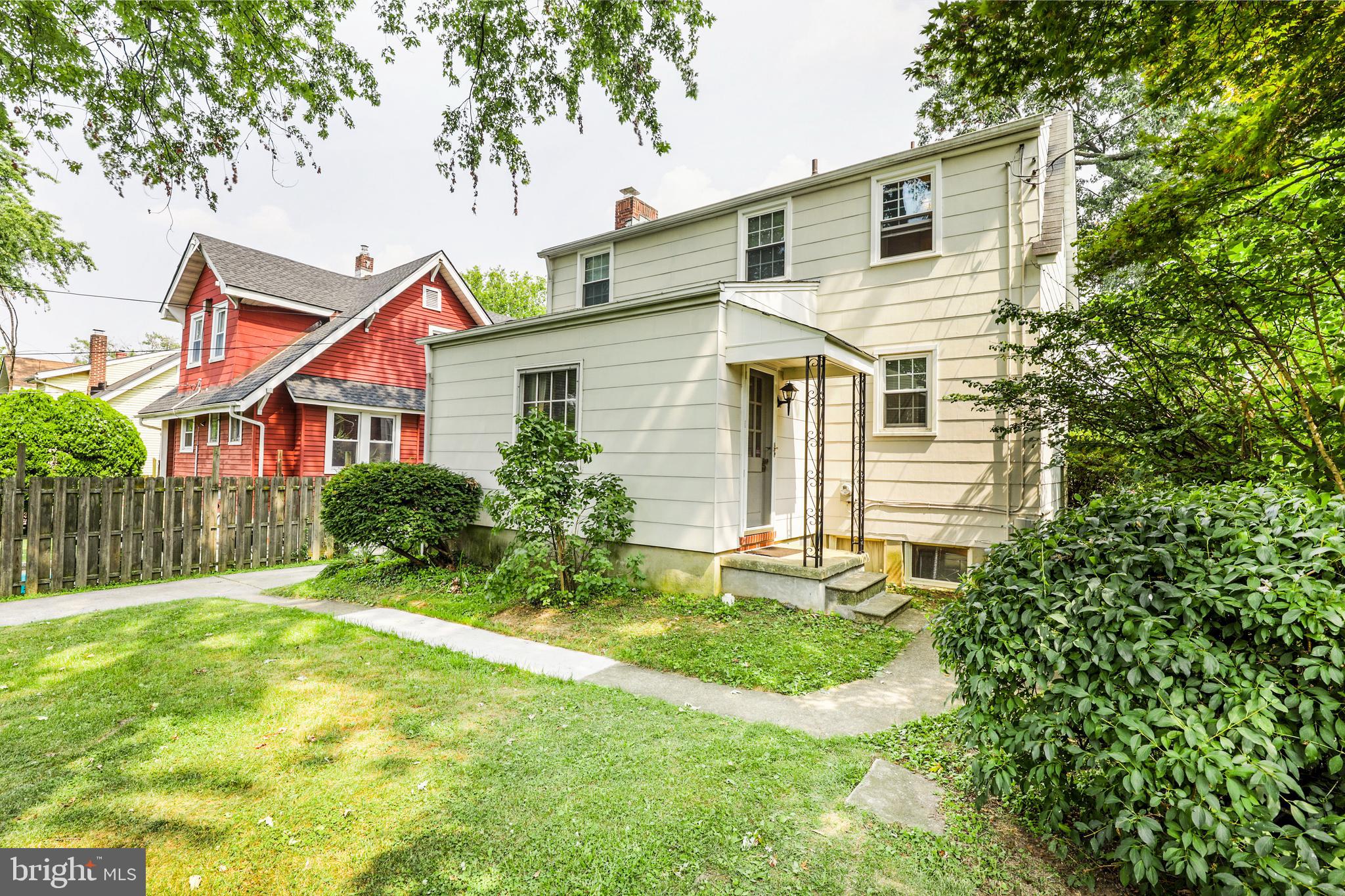 LAKE WALKER - Residential