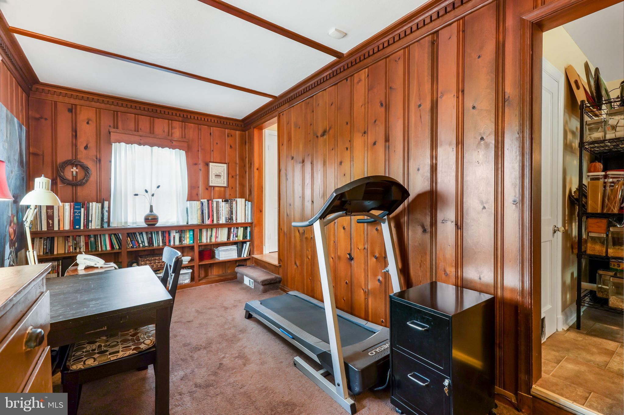 LAKE WALKER - Residential