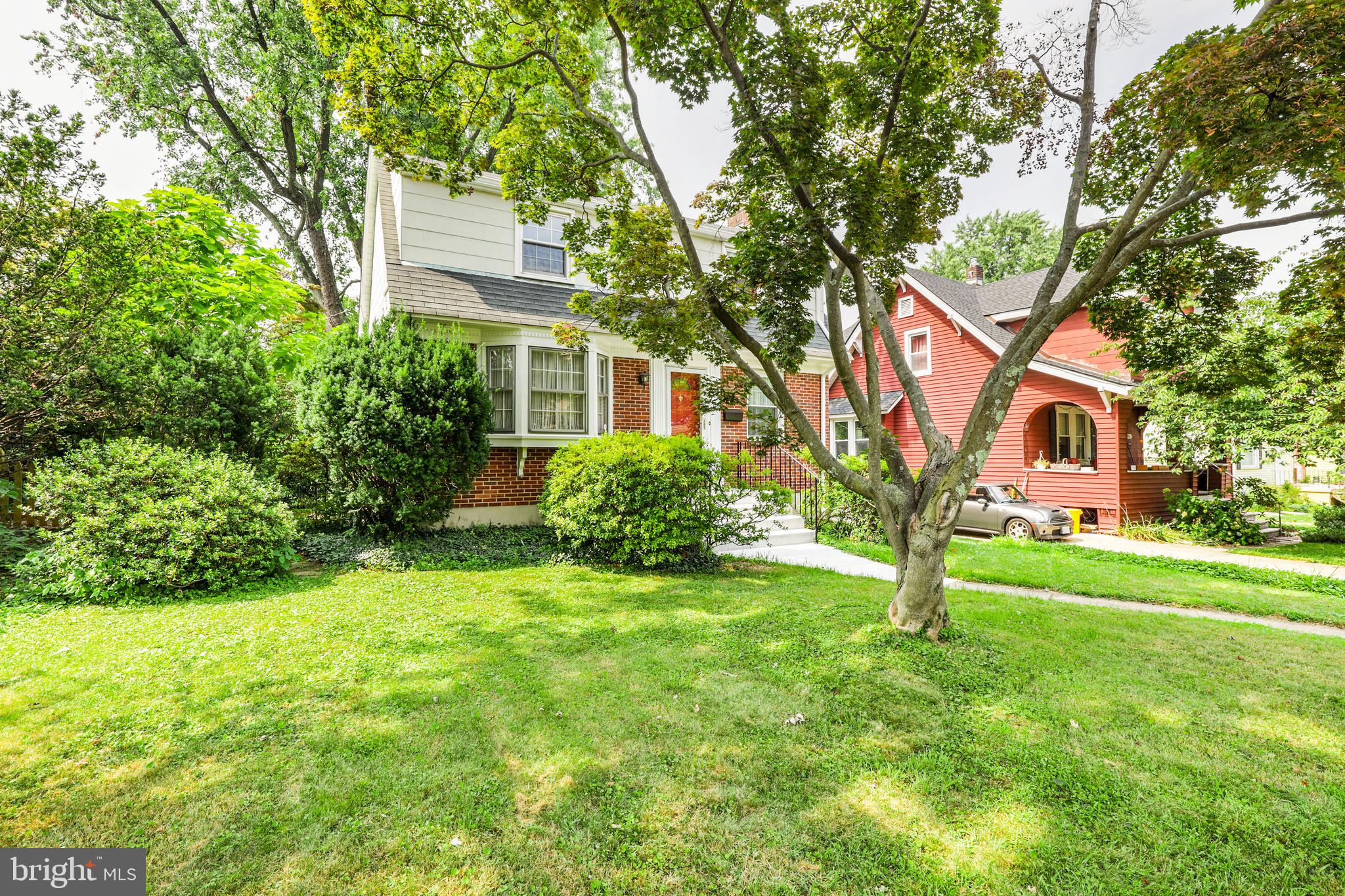 LAKE WALKER - Residential