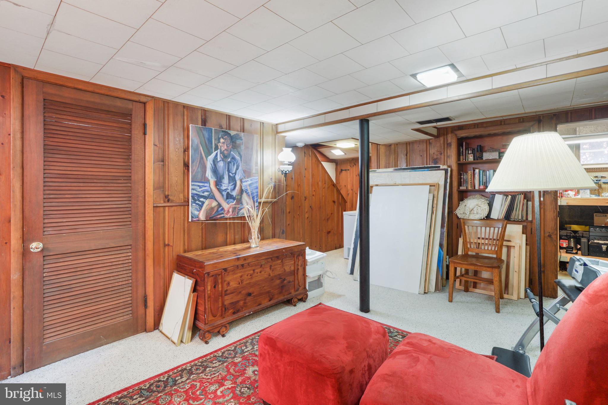 LAKE WALKER - Residential