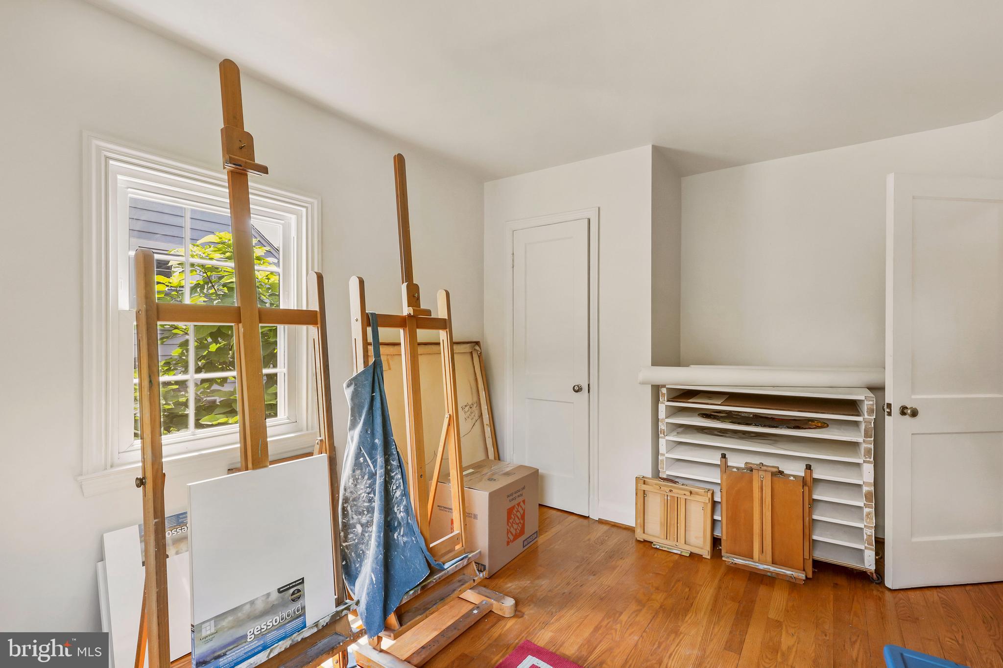 LAKE WALKER - Residential