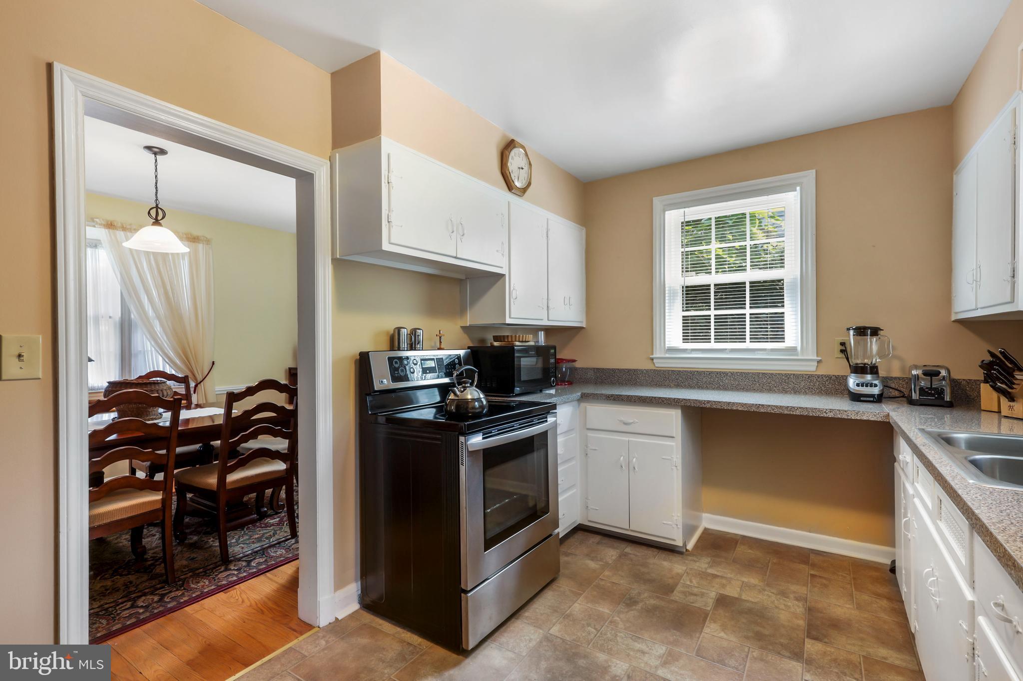 LAKE WALKER - Residential