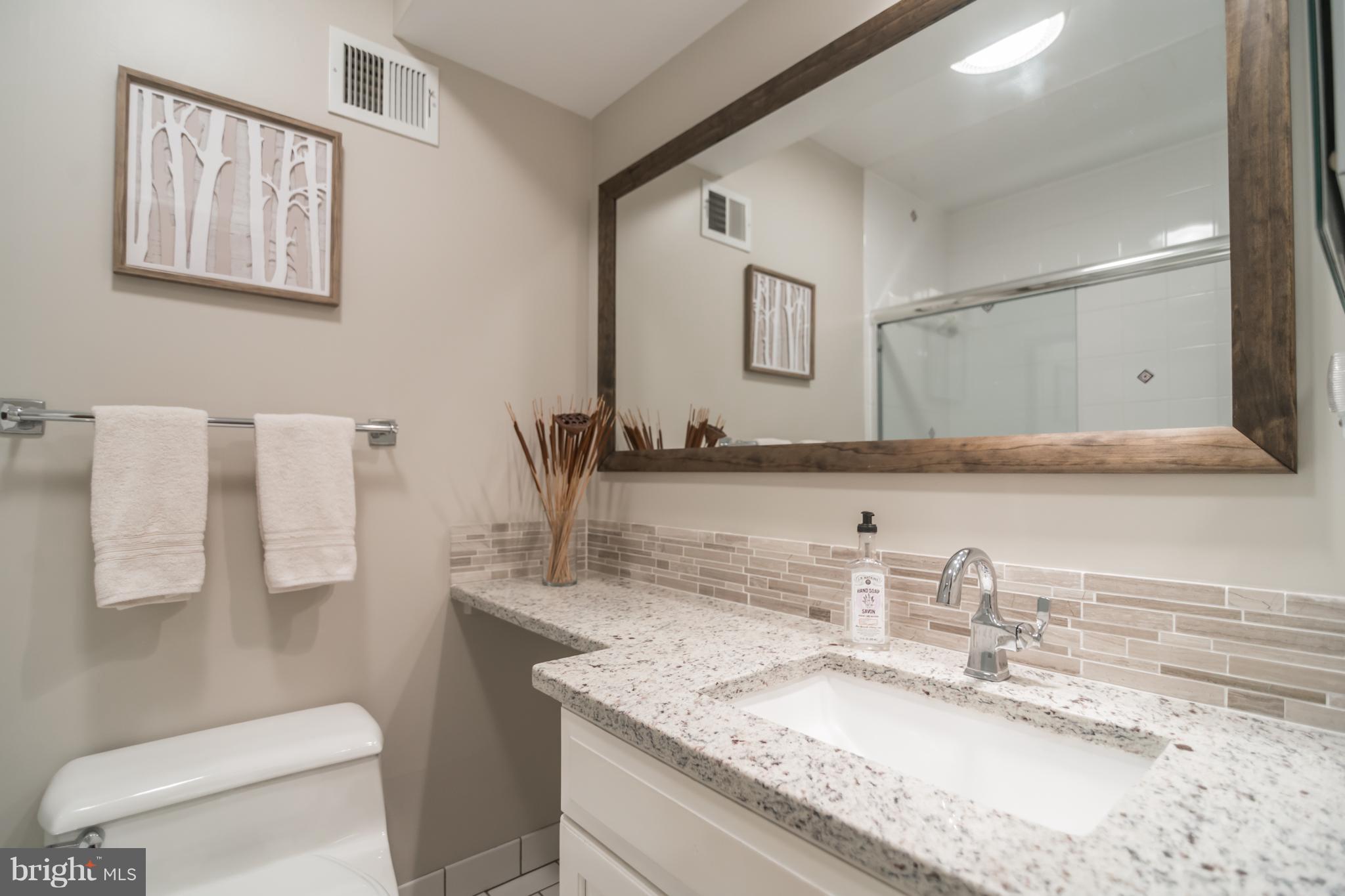 RESTON - Residential