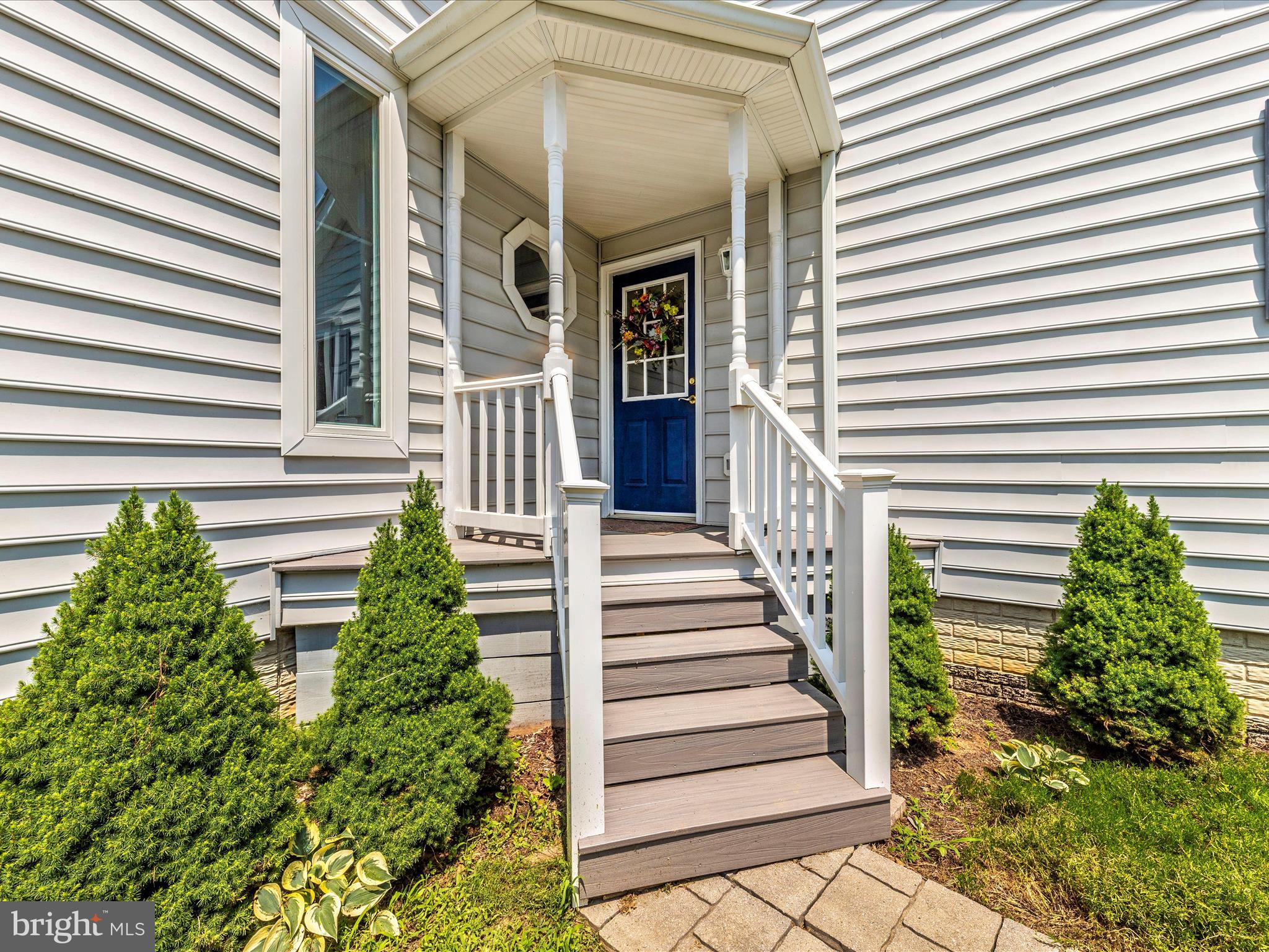 5529 FERRERO LANE