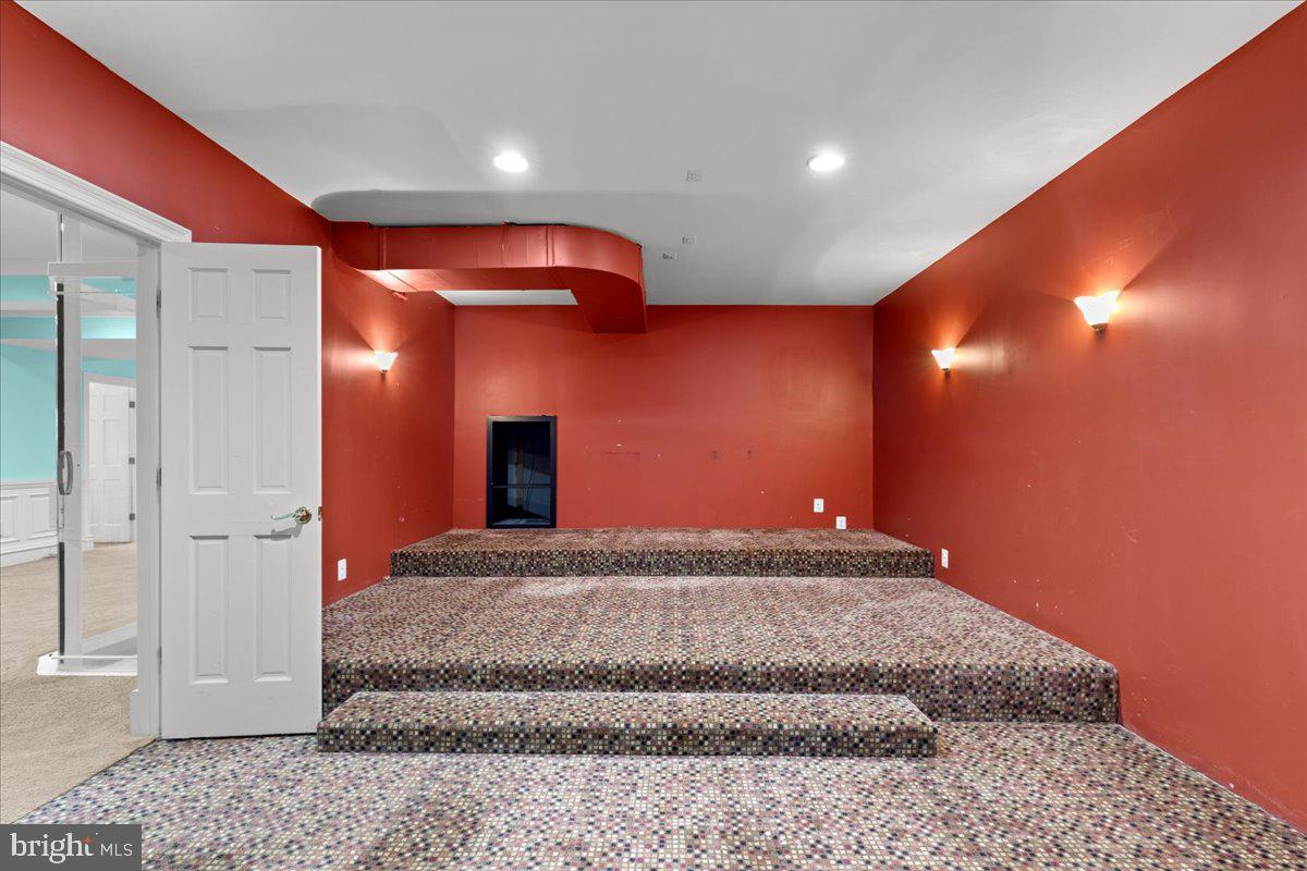 MARY LEA PARK - Residential