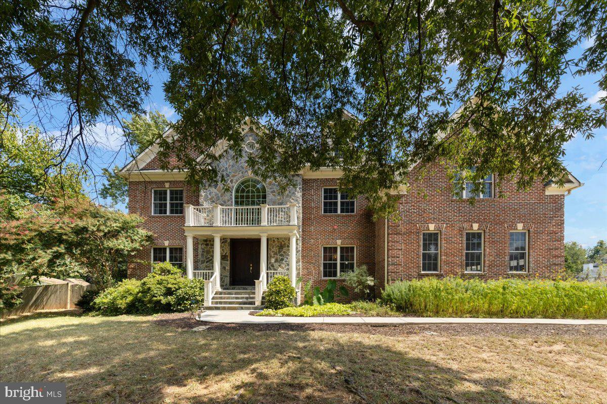 MARY LEA PARK - Residential