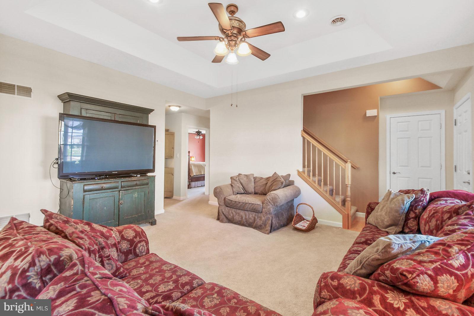 JACKSON HEIGHTS - Residential