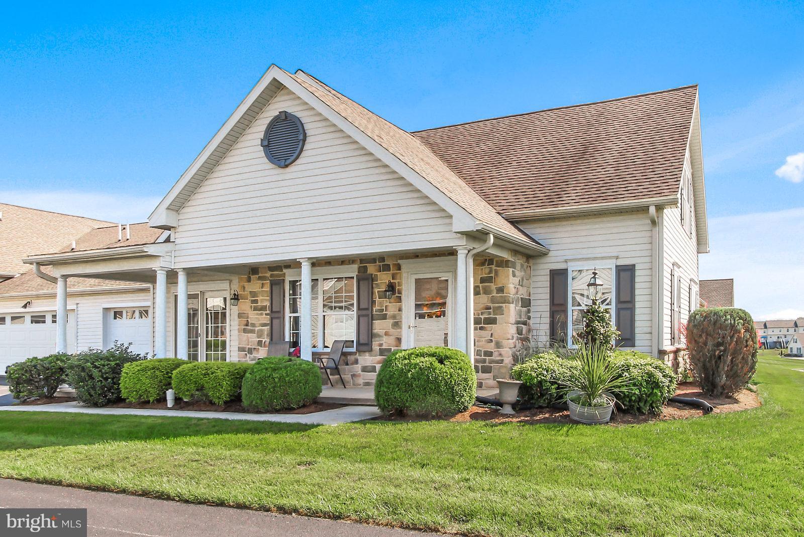 JACKSON HEIGHTS - Residential