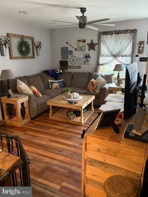 Philadelphia, Pennsylvania 19148, United States, 3 Bedrooms Bedrooms, ,2 BathroomsBathrooms,Residential,Active,197896