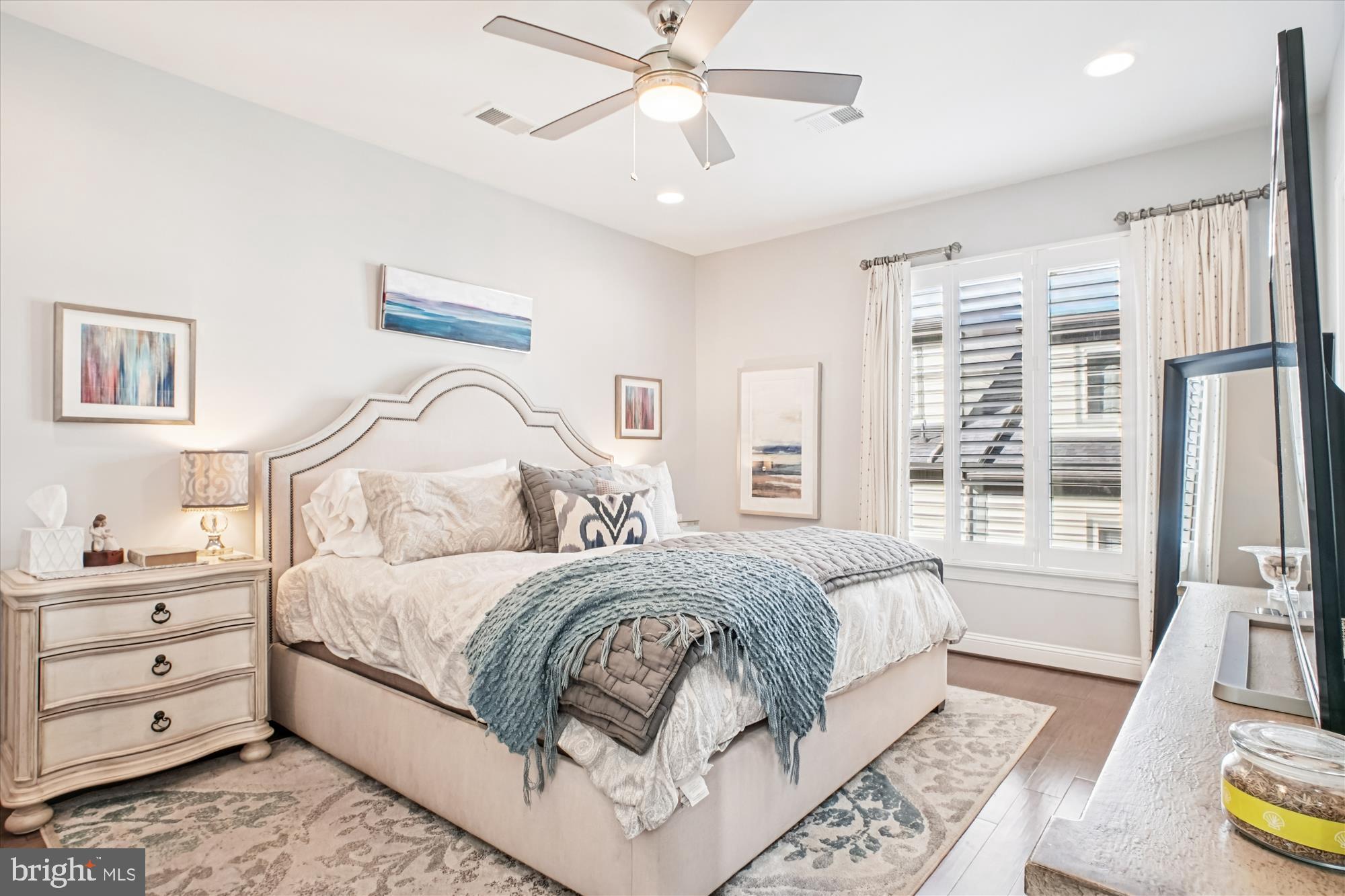 THE TOWNS AT SOUTH ALEX - Residential