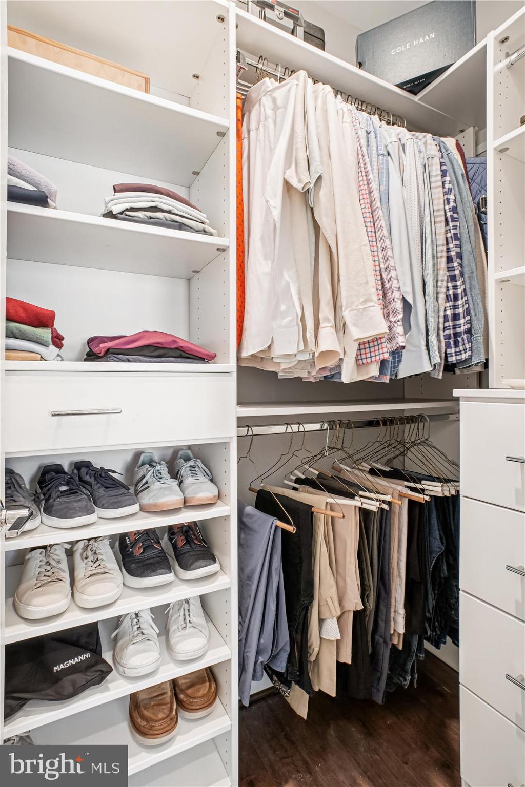 THE TOWNS AT SOUTH ALEX - Residential