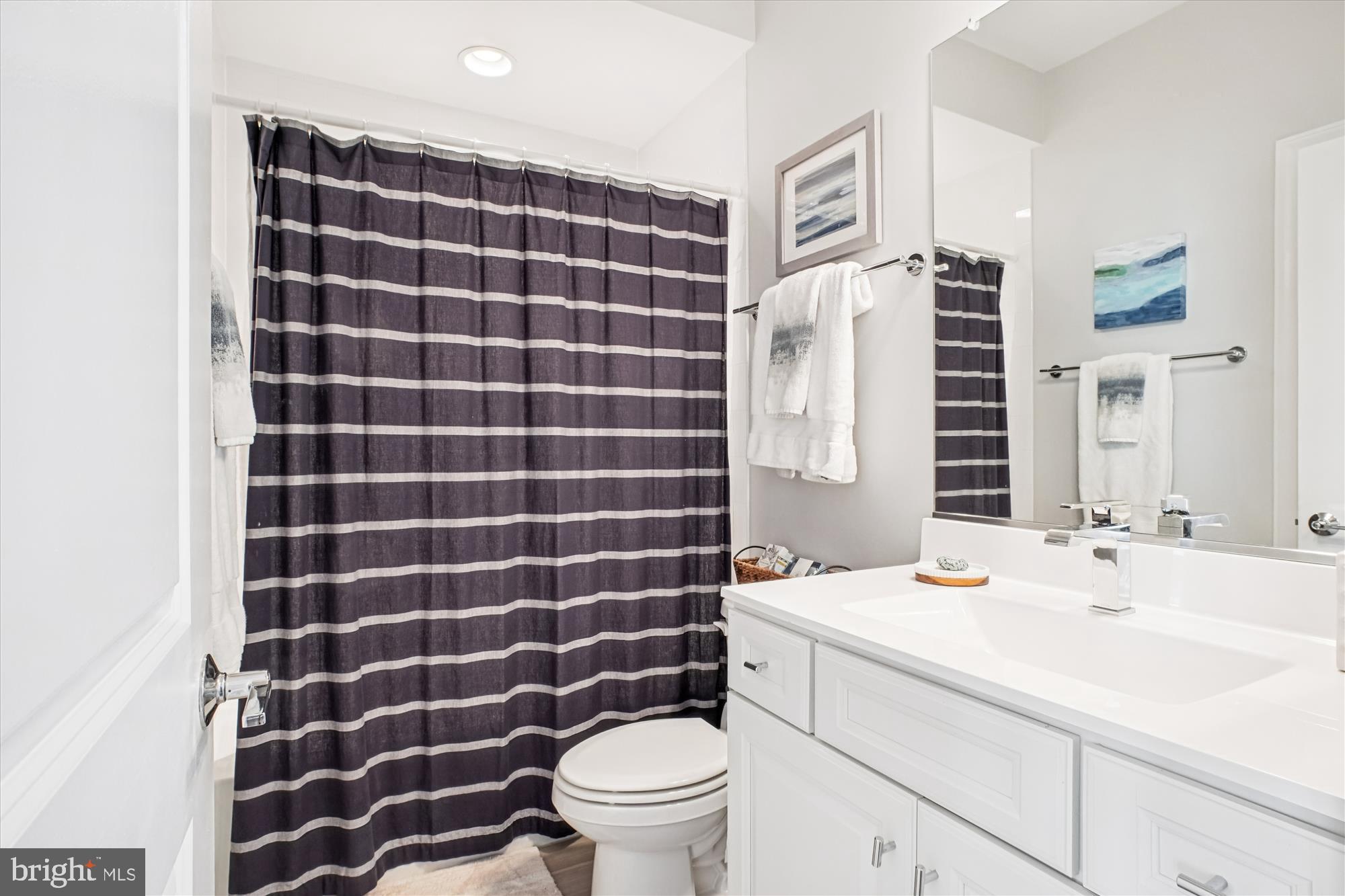 THE TOWNS AT SOUTH ALEX - Residential