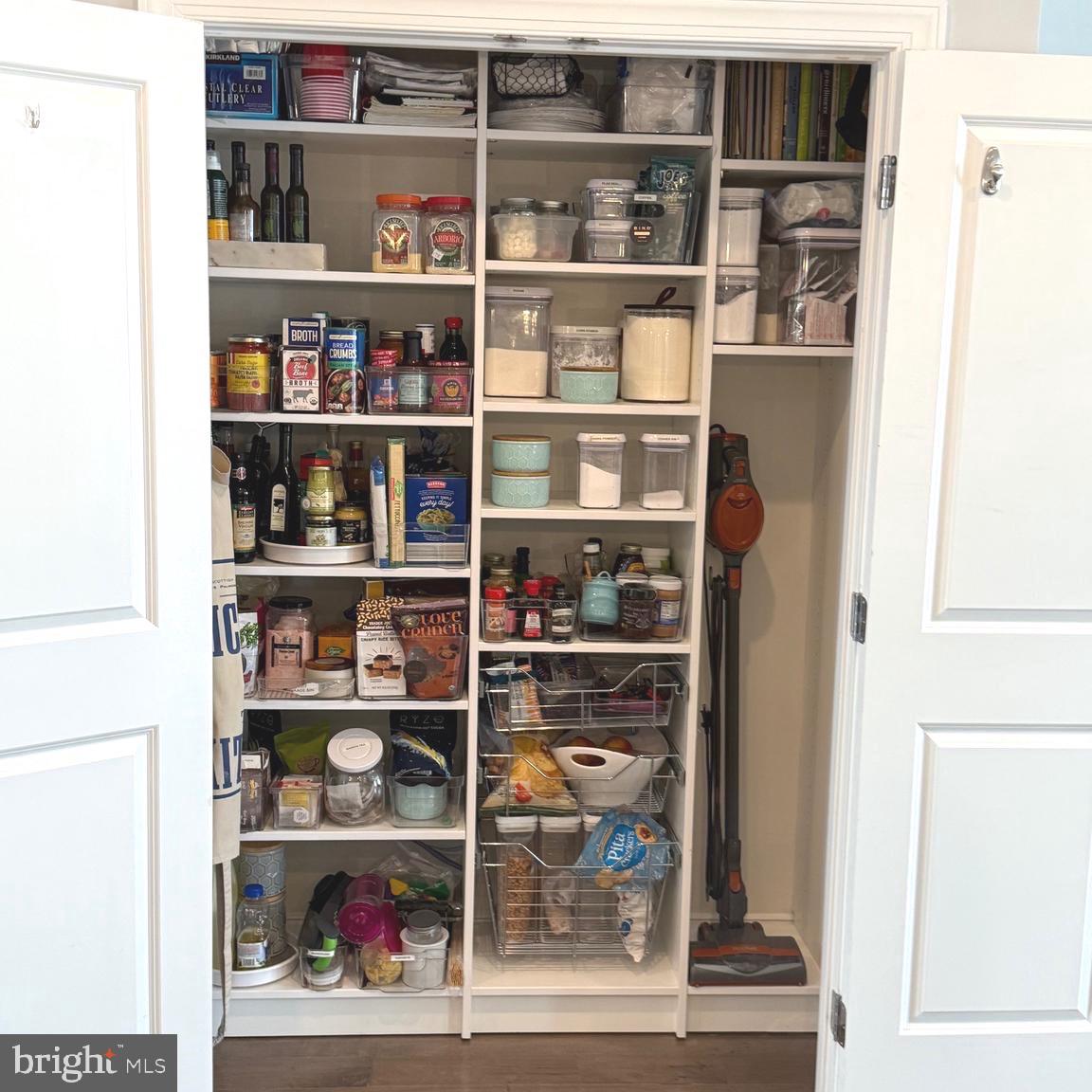 THE TOWNS AT SOUTH ALEX - Residential