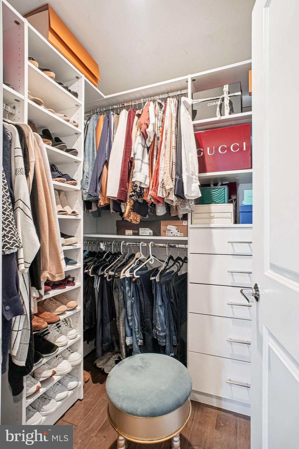 THE TOWNS AT SOUTH ALEX - Residential