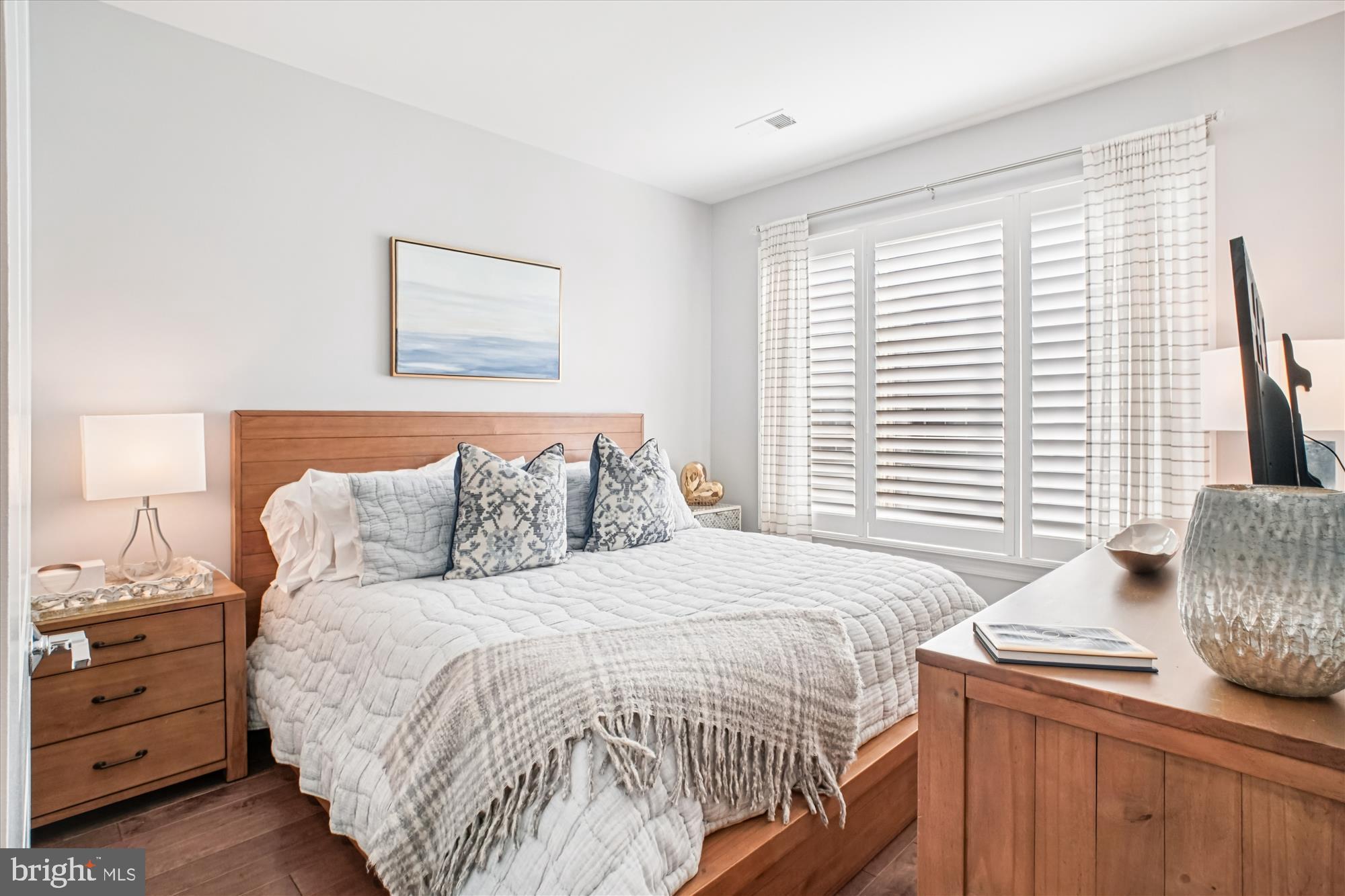 THE TOWNS AT SOUTH ALEX - Residential