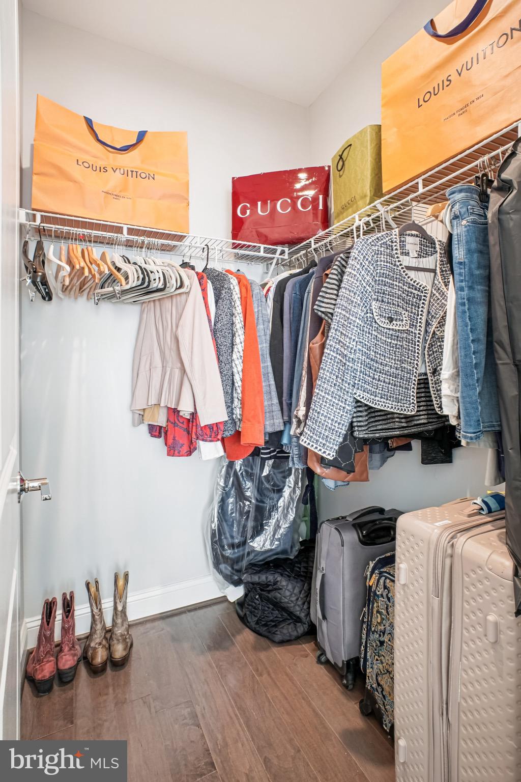 THE TOWNS AT SOUTH ALEX - Residential