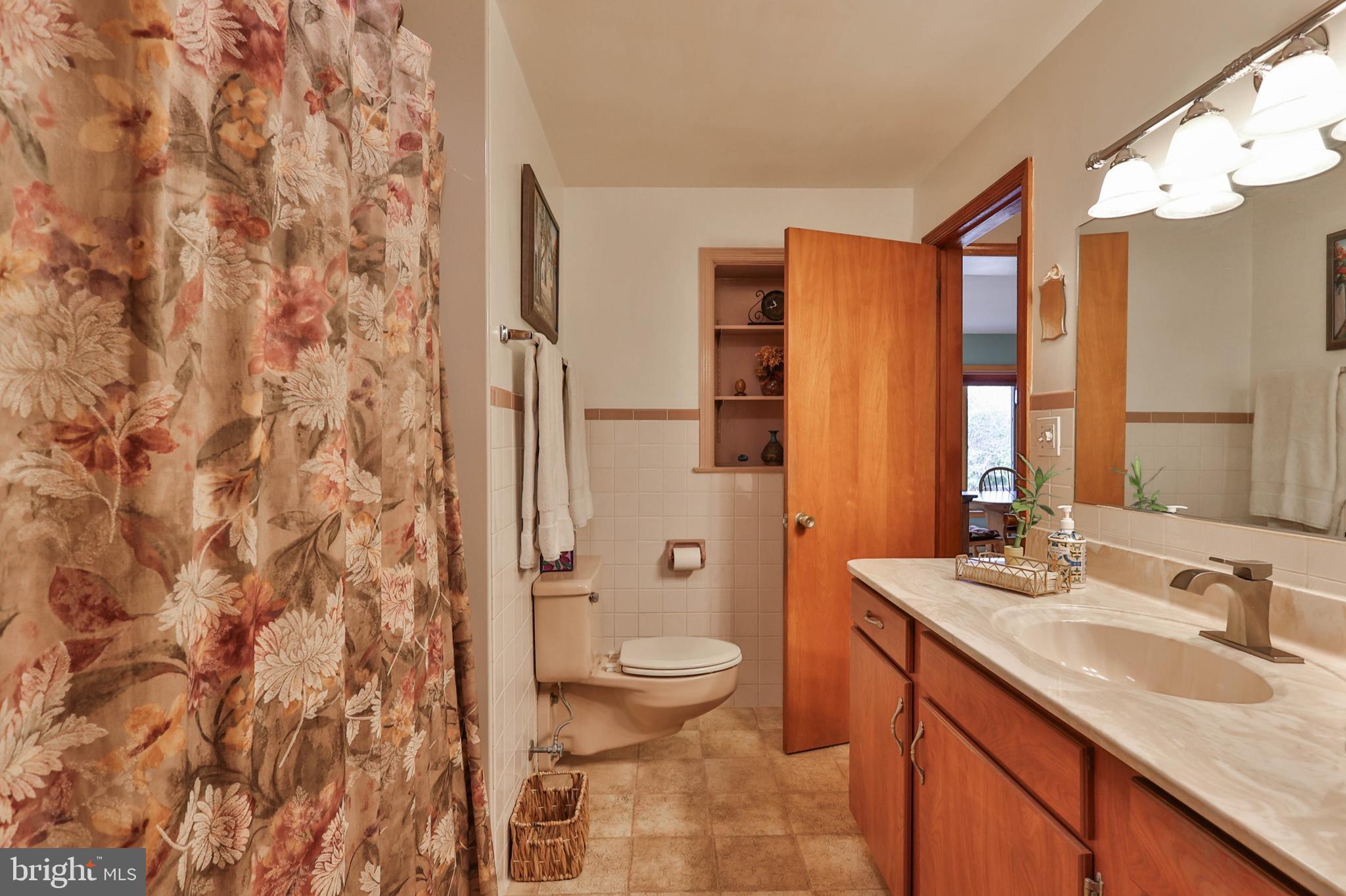 HILLCREST HEIGHTS - Residential