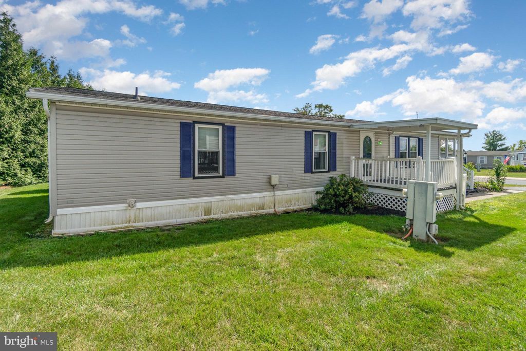 Photo of 624 W Cedar Street, PALMYRA, PA 17078 (MLS # PALN2022732)