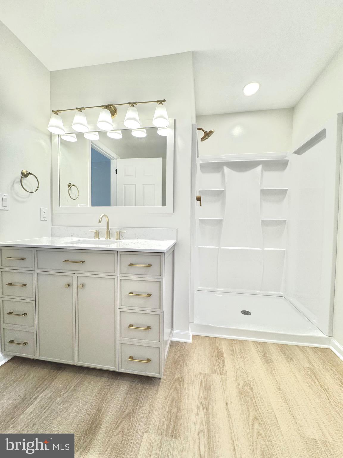 CHESAPEAKE RANCH ESTATES - Residential Lease