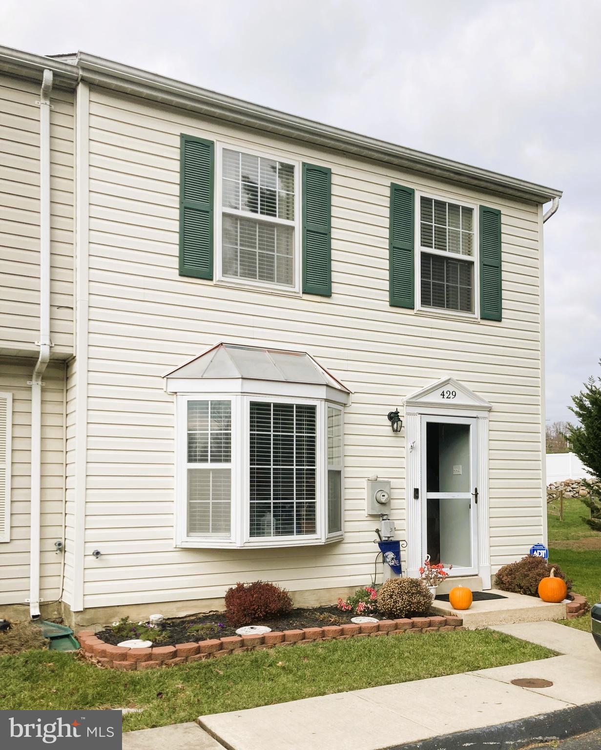 FAIROAKS - Residential