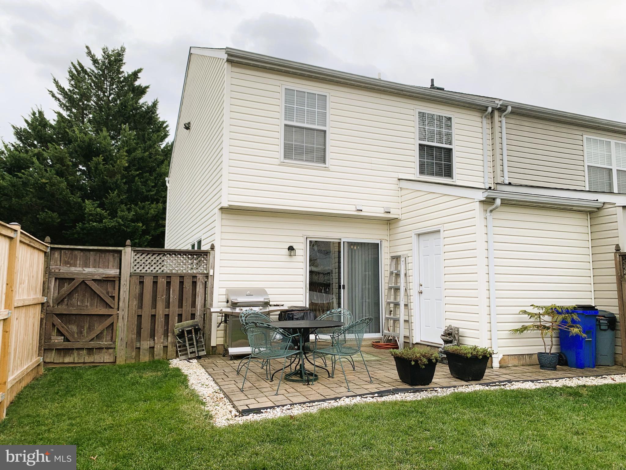 FAIROAKS - Residential