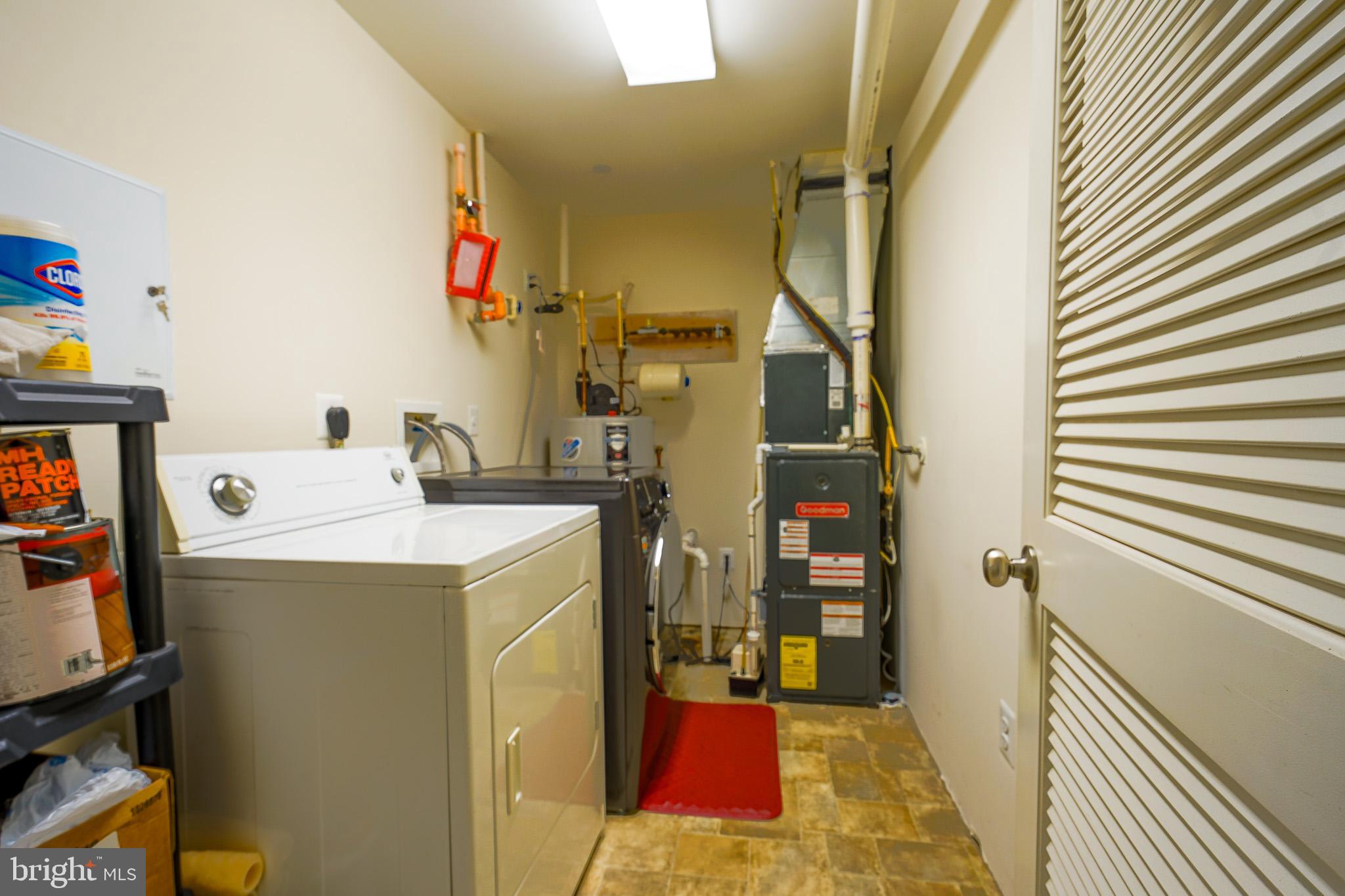 CLEMENTS WOODS - Residential