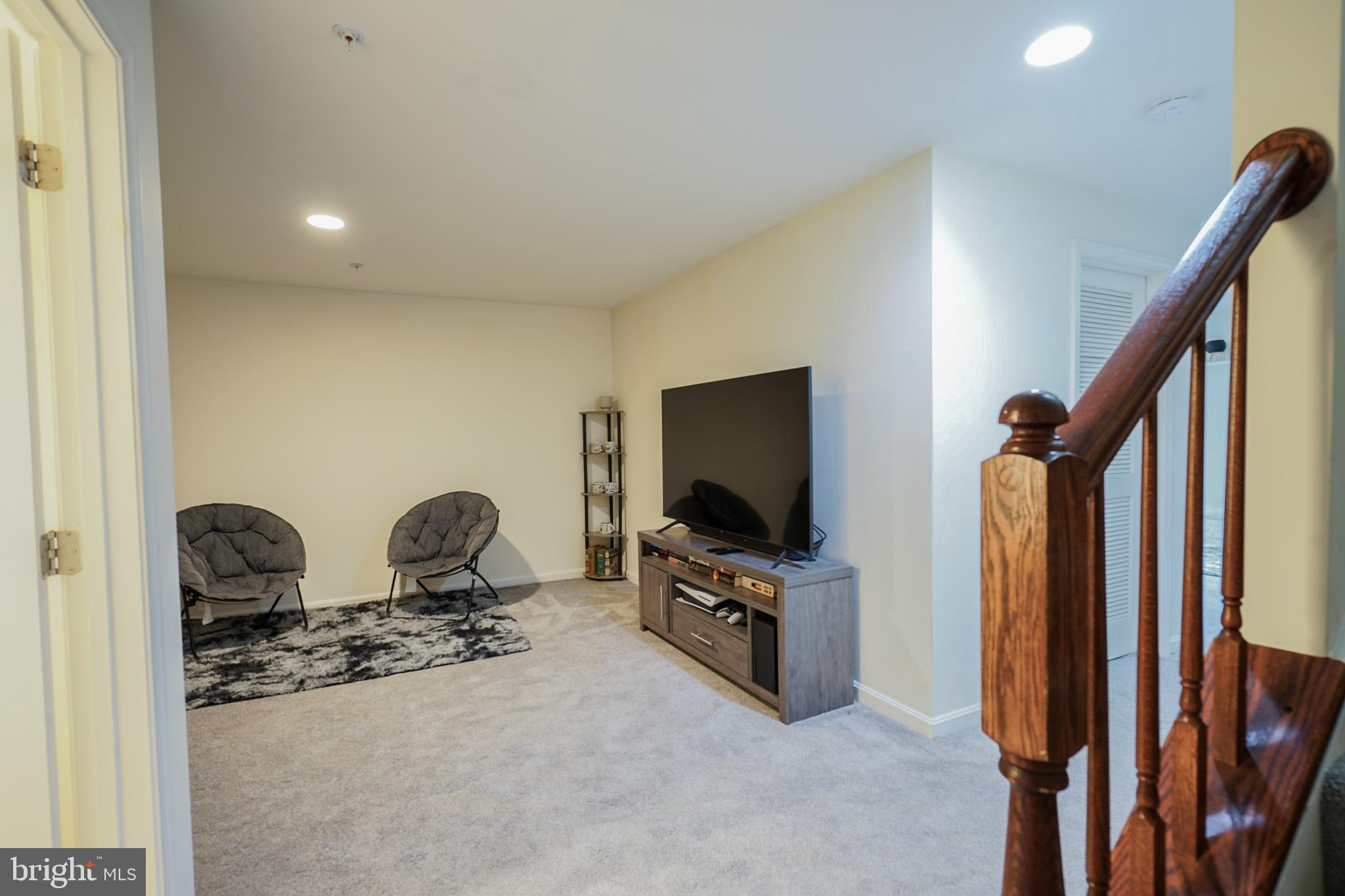 CLEMENTS WOODS - Residential