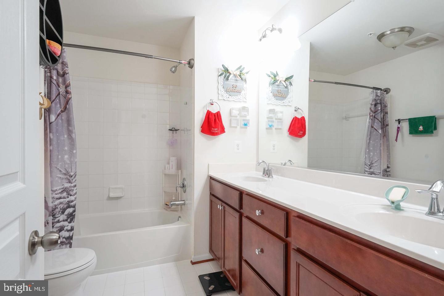 CROMWELL RIDGE - Residential