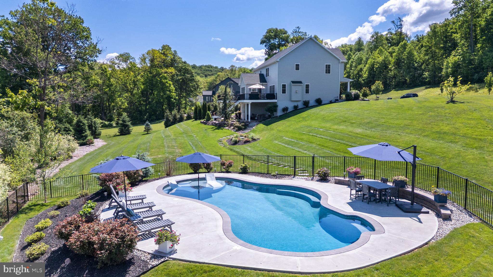 57 LIVINGSTONE DRIVE
