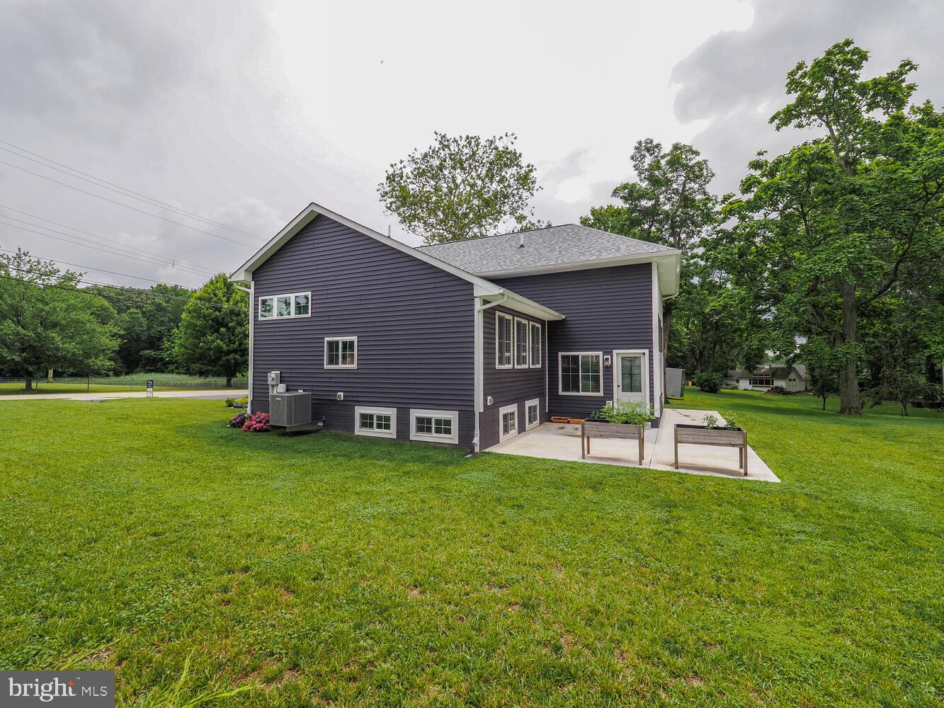 CHARLESTOWN - Residential