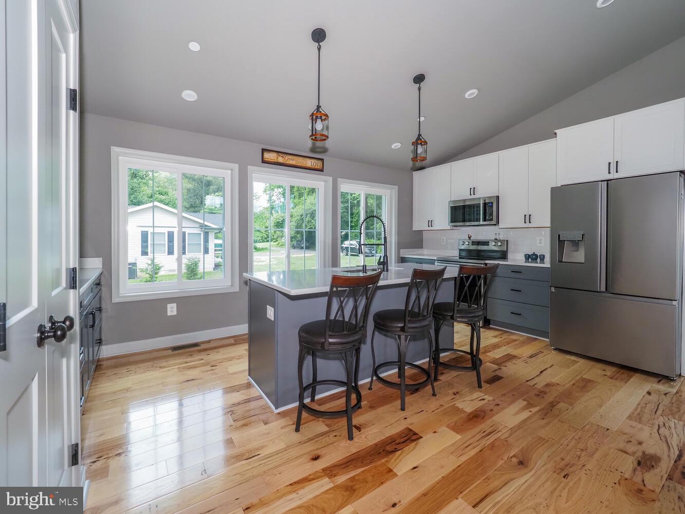 CHARLESTOWN - Residential