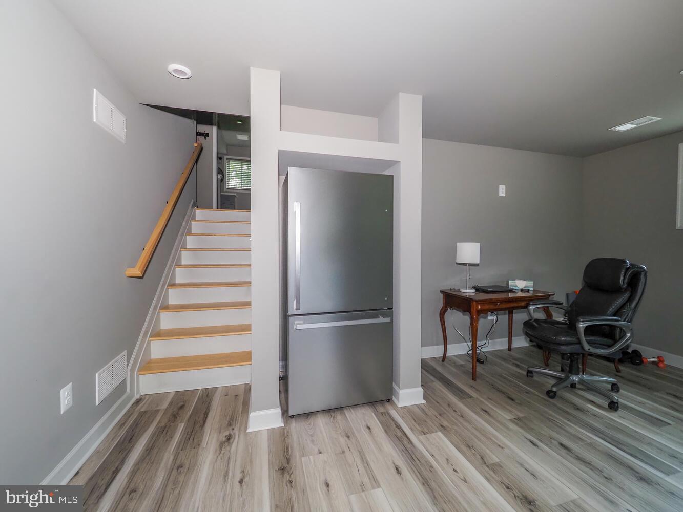 CHARLESTOWN - Residential