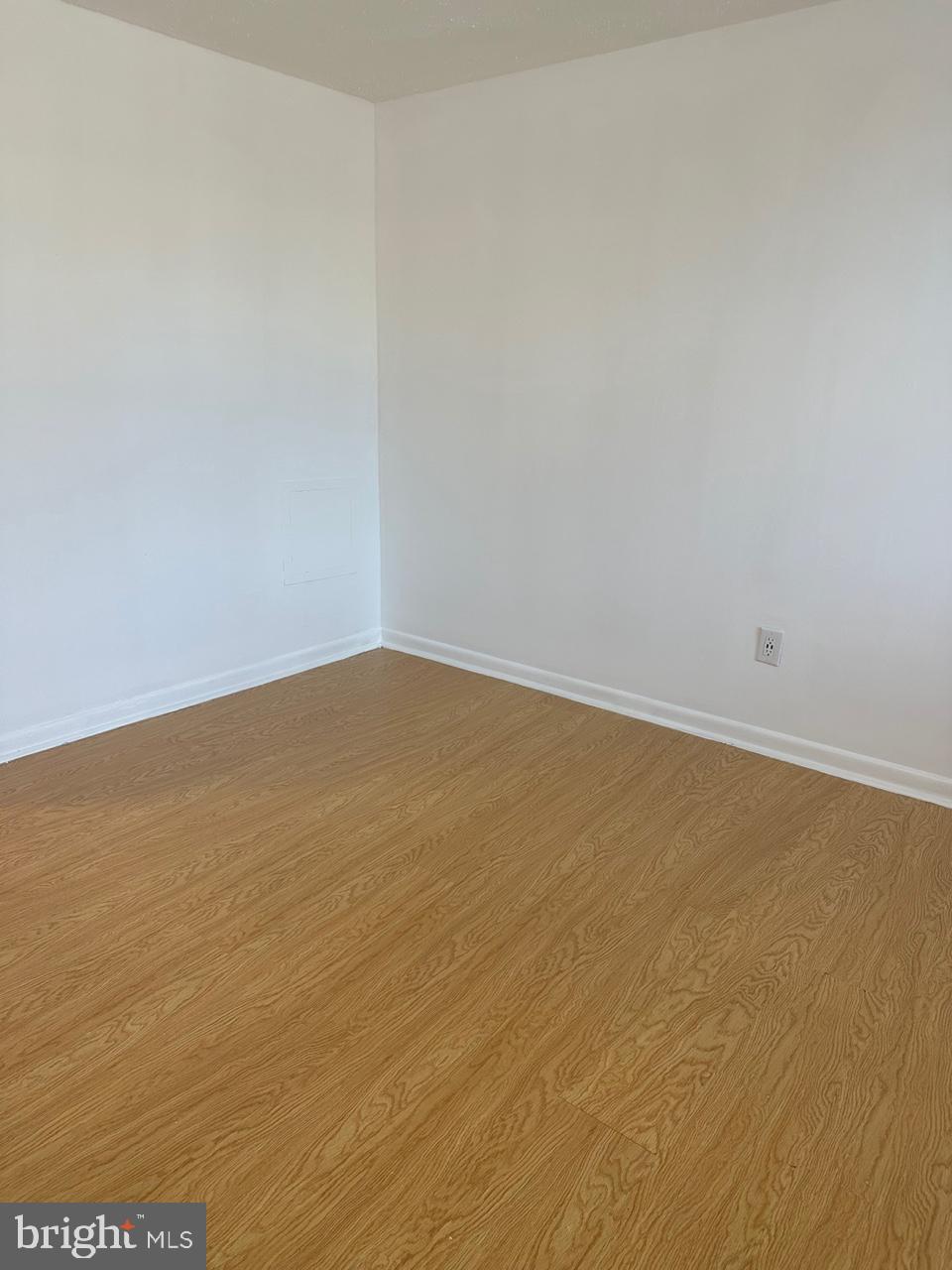 HYATTSVILLE - Residential