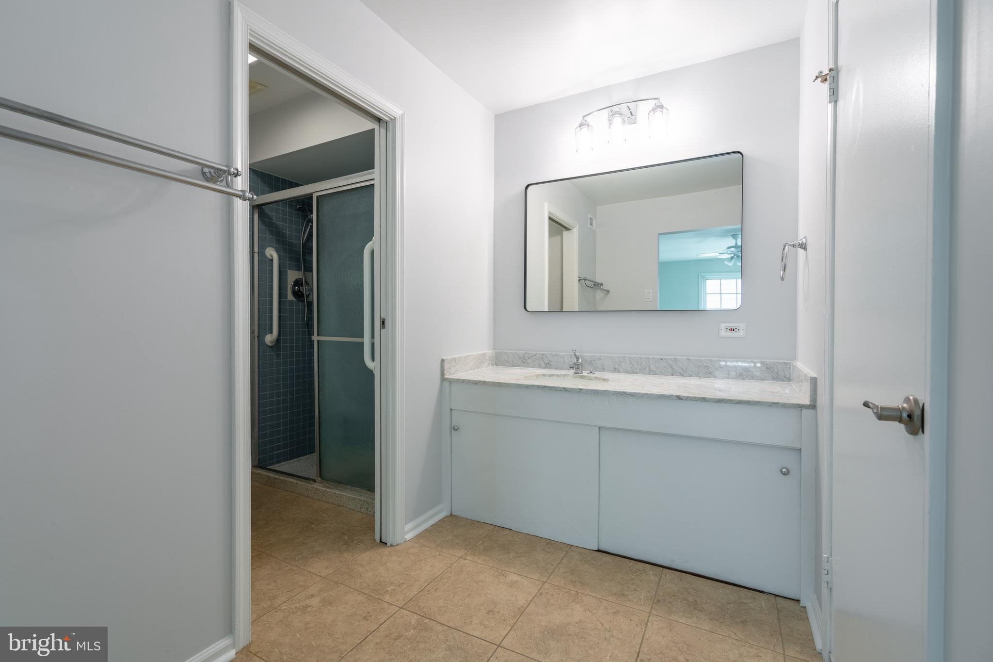 GEORGETOWN OF PHIL - Residential