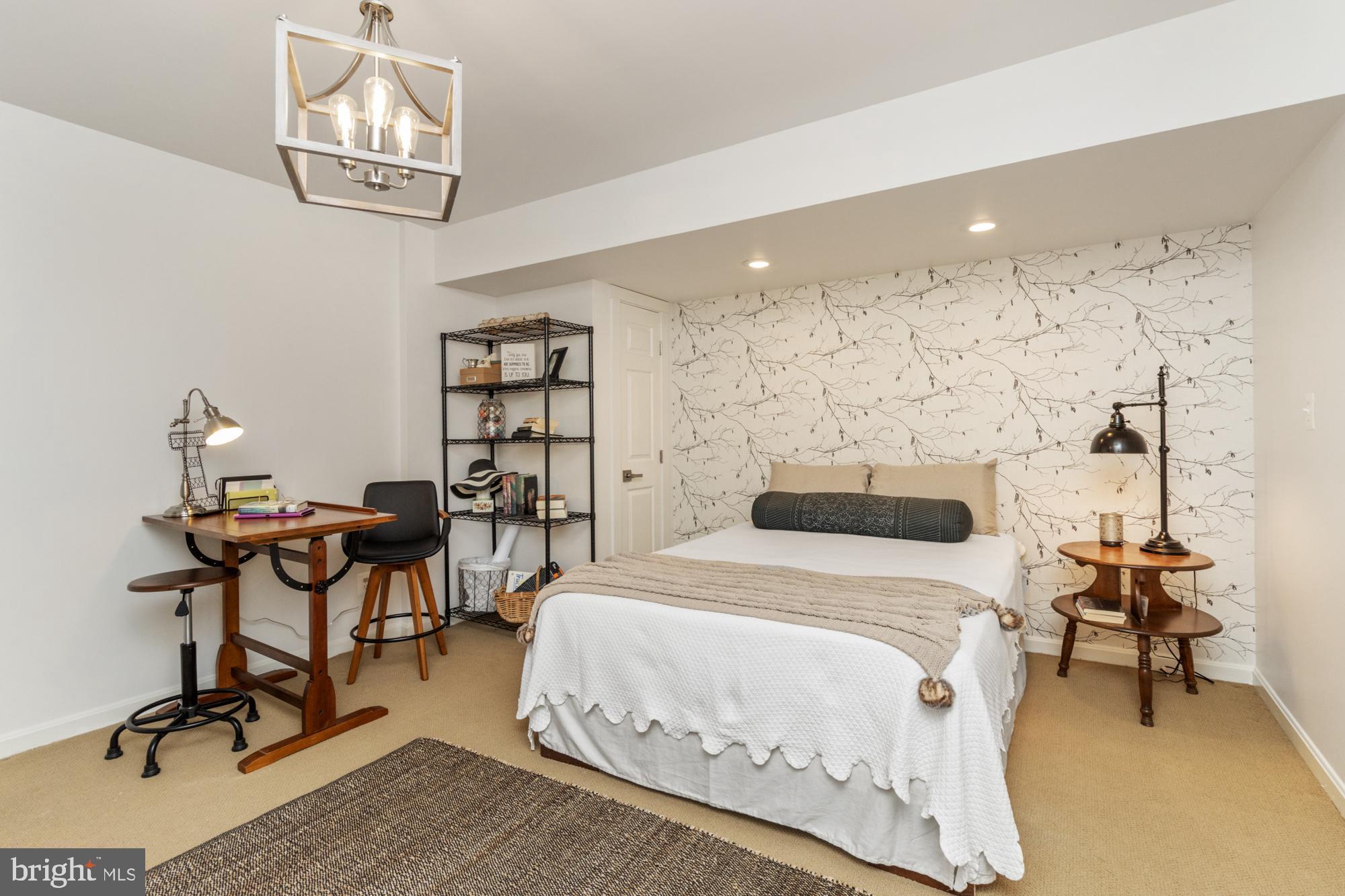 FAIRWAY - Residential
