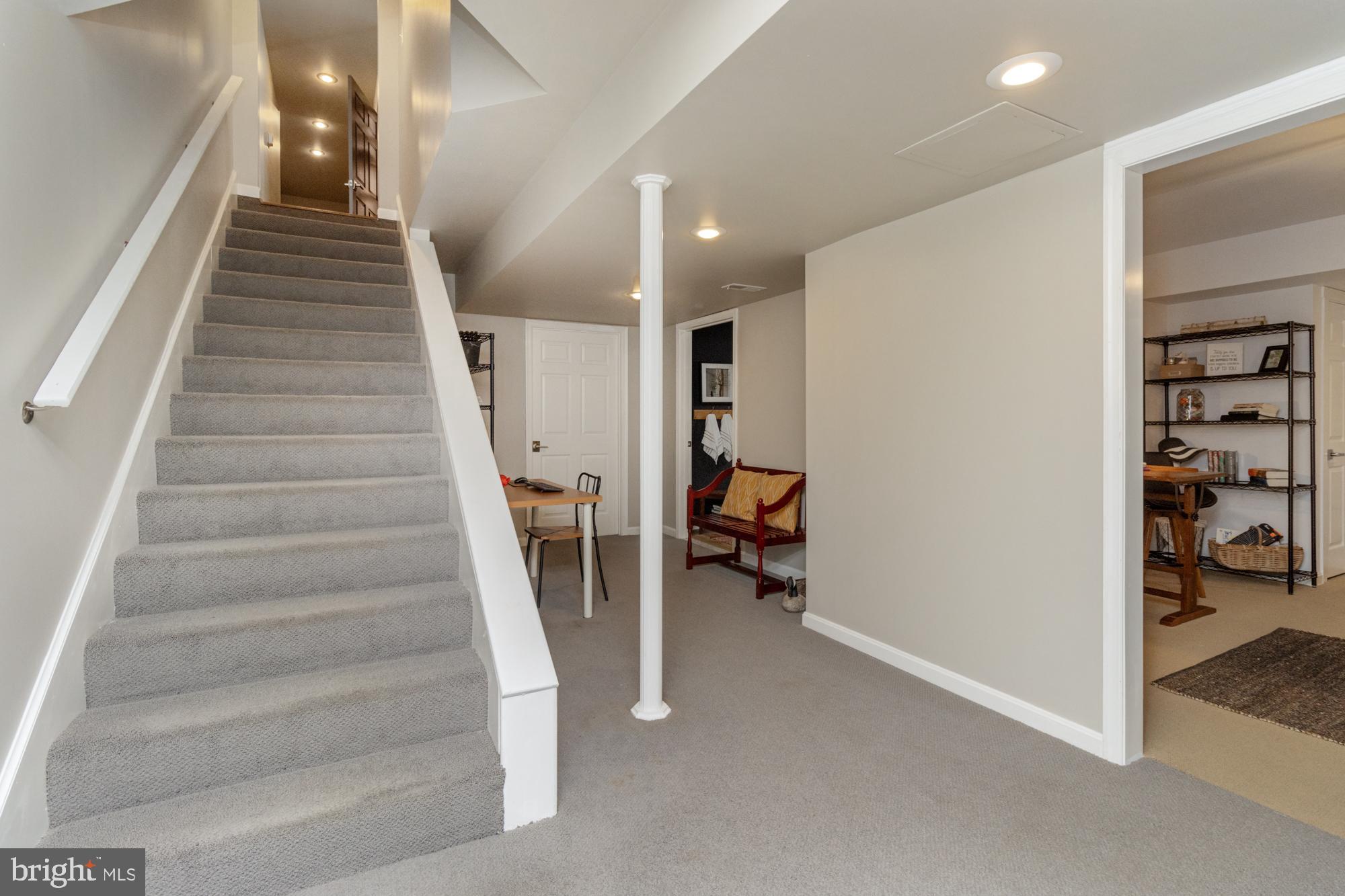 FAIRWAY - Residential