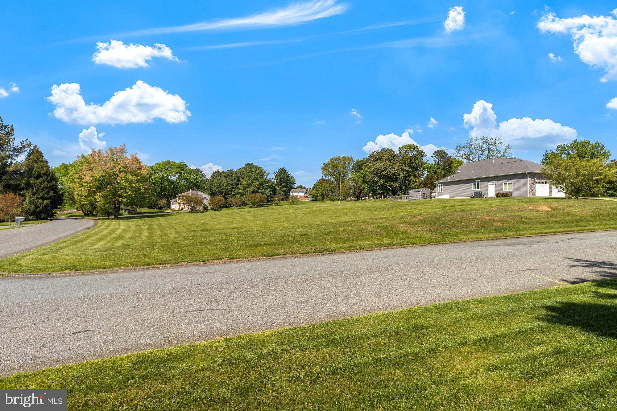 FAIRWAY - Residential