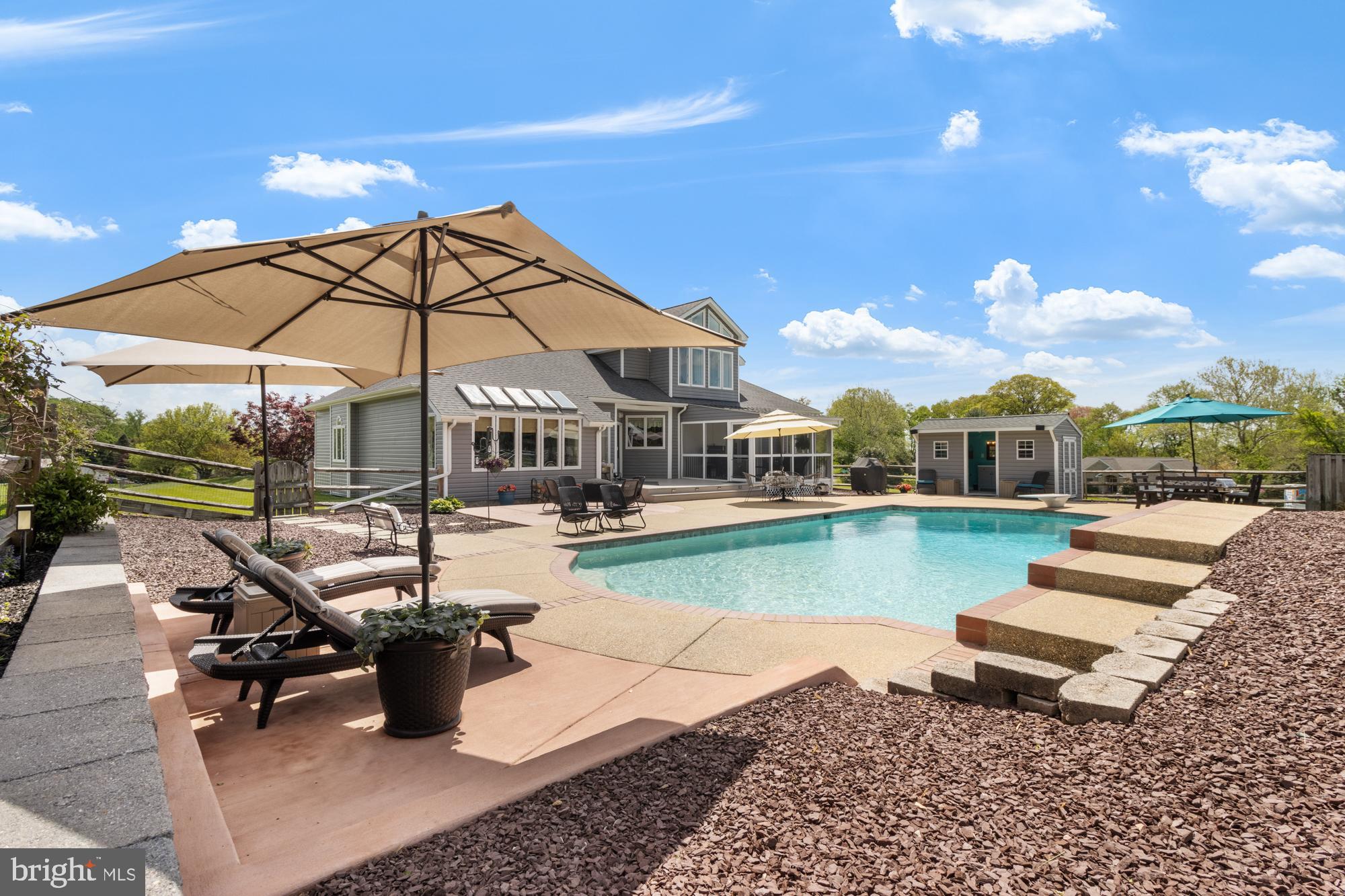 FAIRWAY - Residential