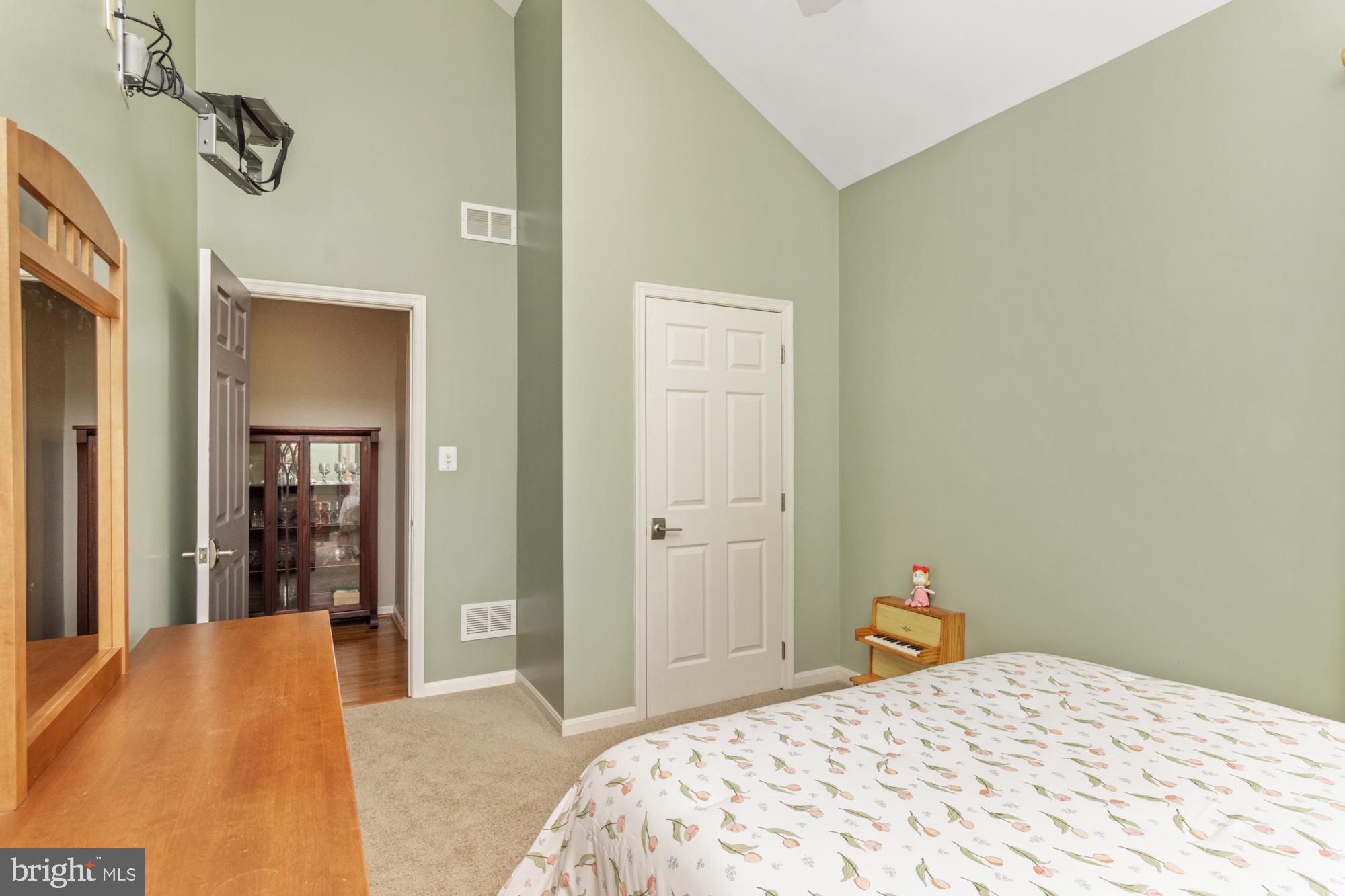 FAIRWAY - Residential
