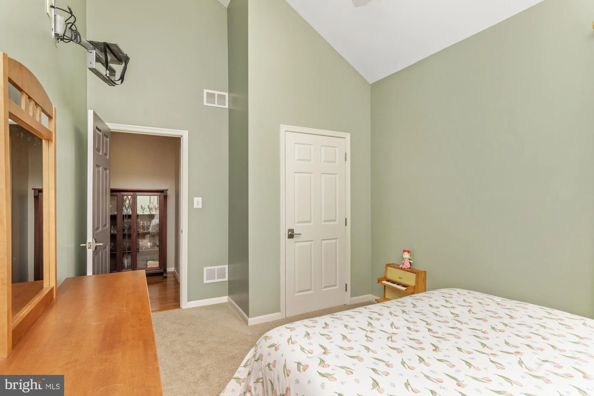 Bel Air, Maryland 21015, United States, 5 Bedrooms Bedrooms, ,3 BathroomsBathrooms,Residential,Contingent,120223