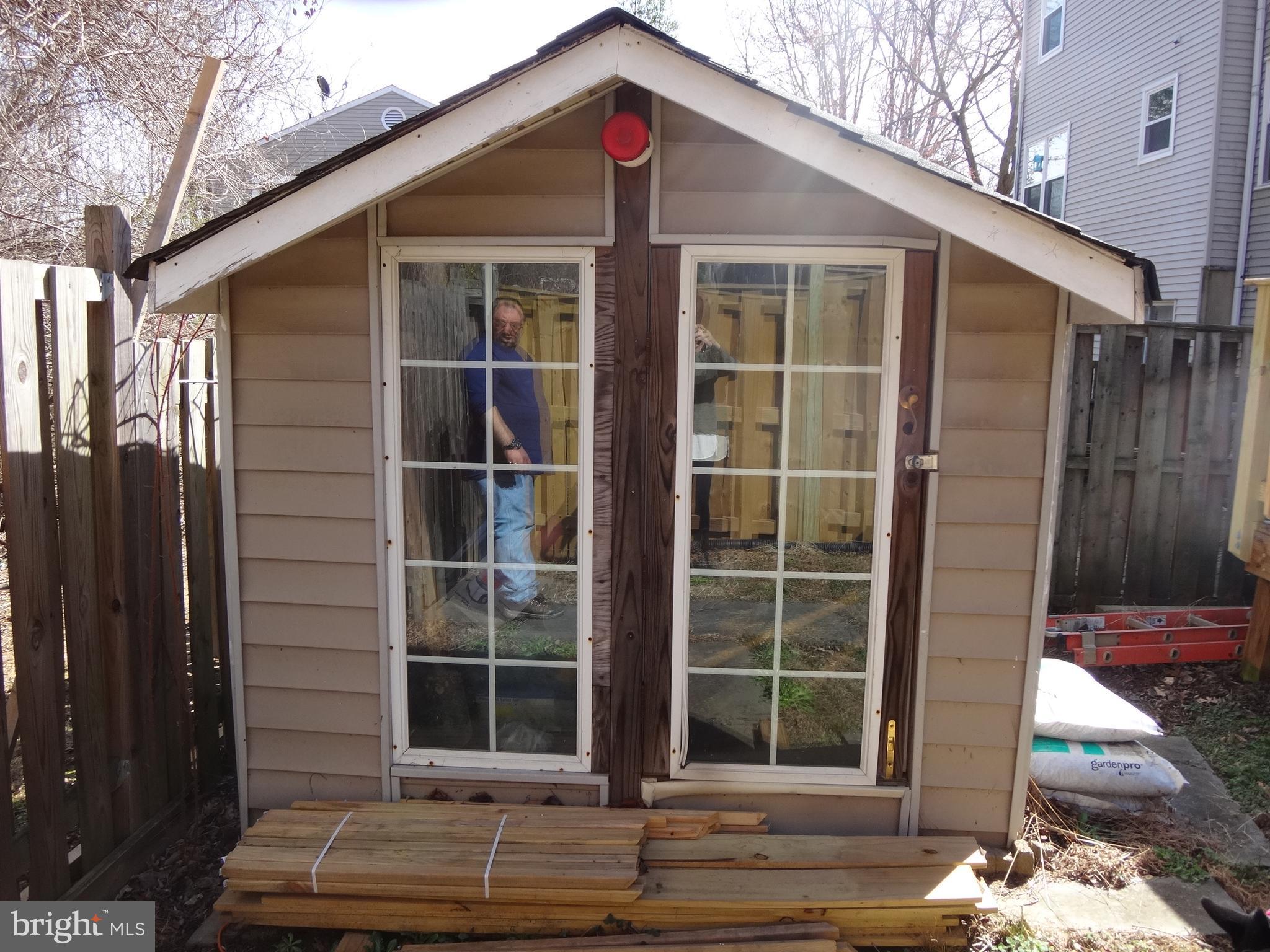 GUNNERS LAKE VILLAGE - Residential